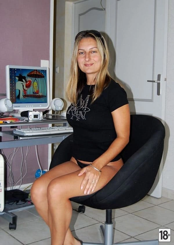 Соблазнительные ню фото шикарной милфы - смотри сейчас